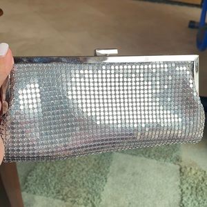 Le regale going out purse. Soft mesh like